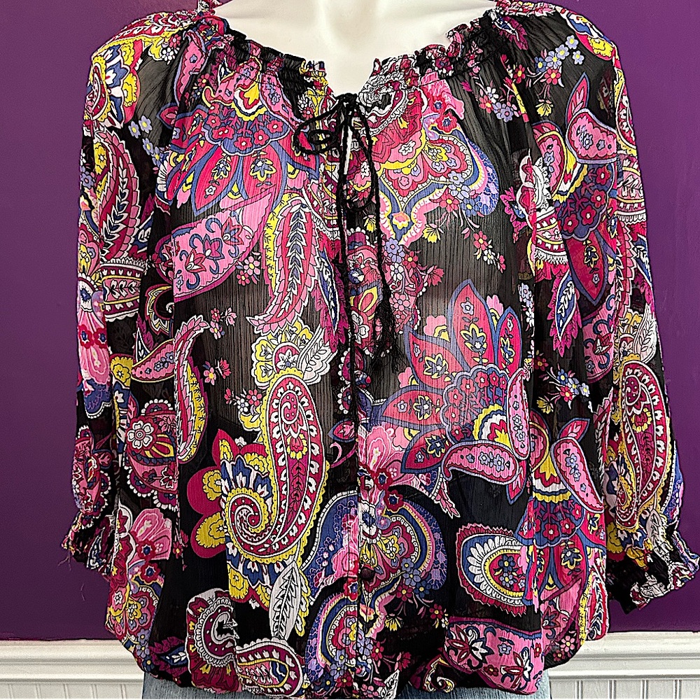 AVENUE Lightweight Long sleeve Blouse